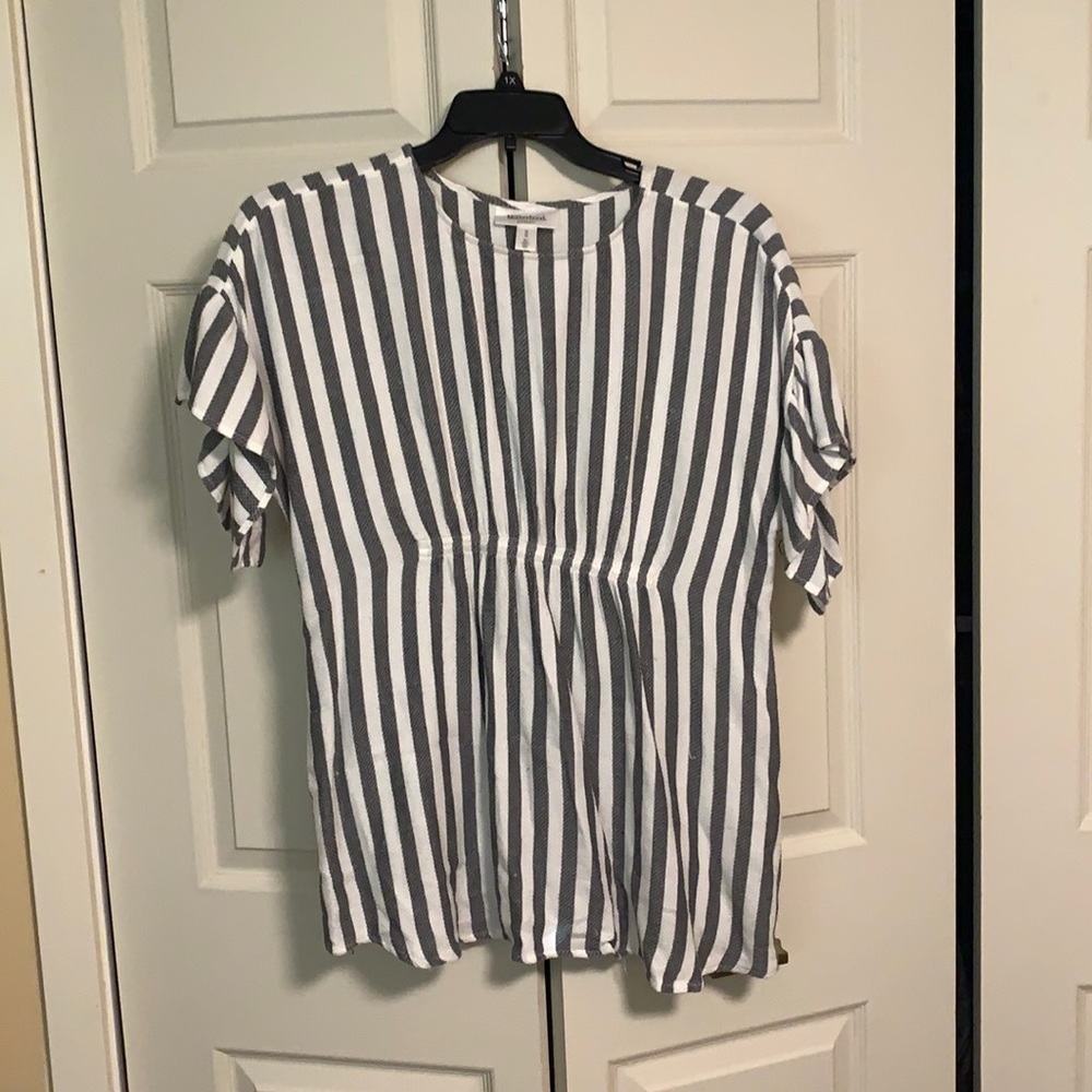 Maternity shirt light weight